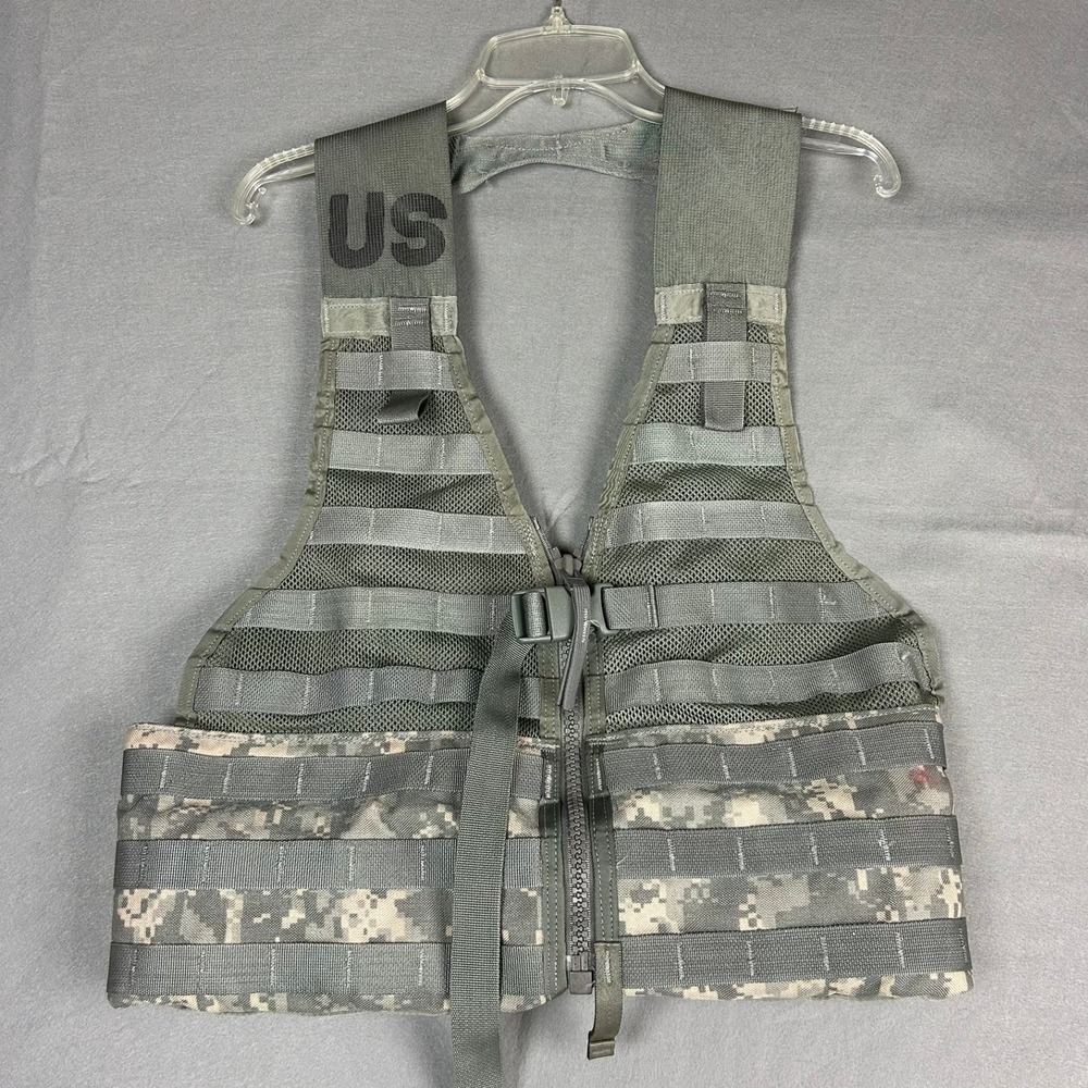 US Military MOLLE II Fighting Load Carrier Vest Tactical Mens OSFM ACU Camo